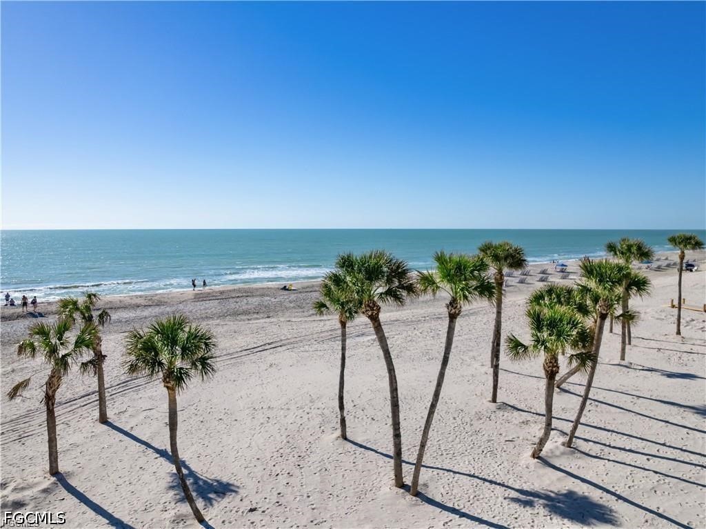 2611 Beach Villas