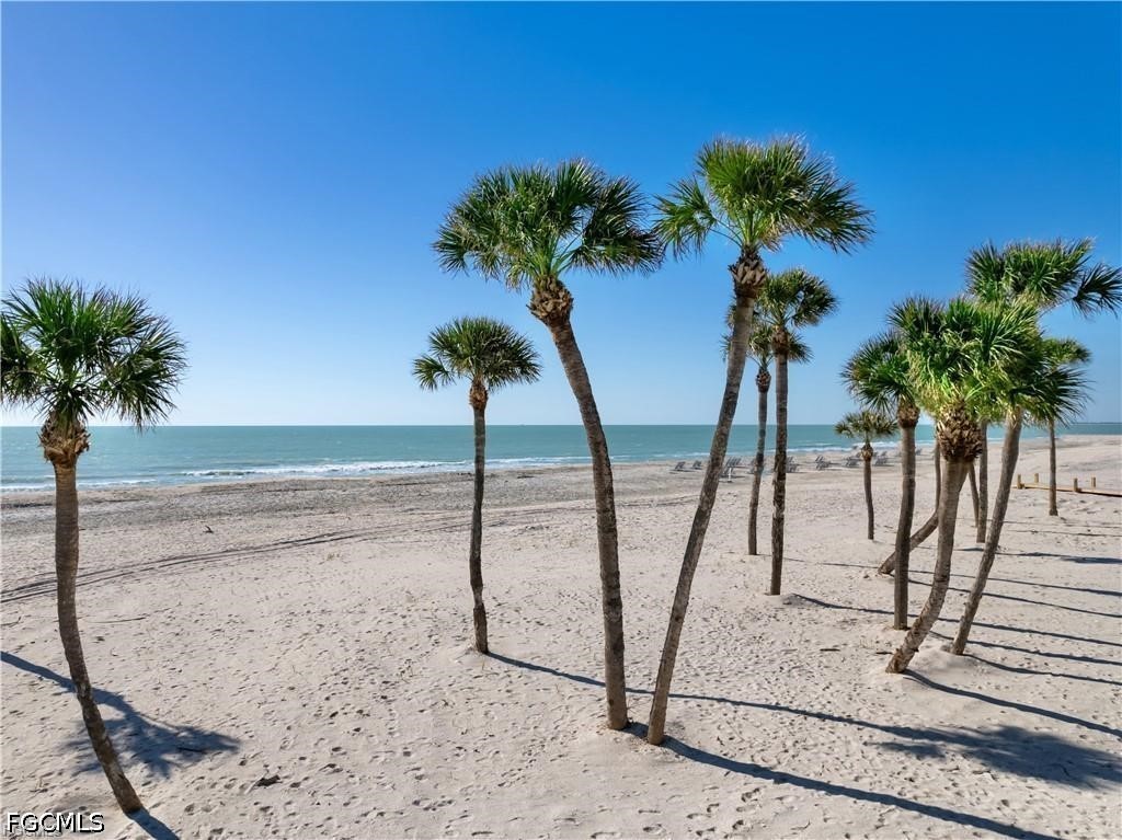 2611 Beach Villas