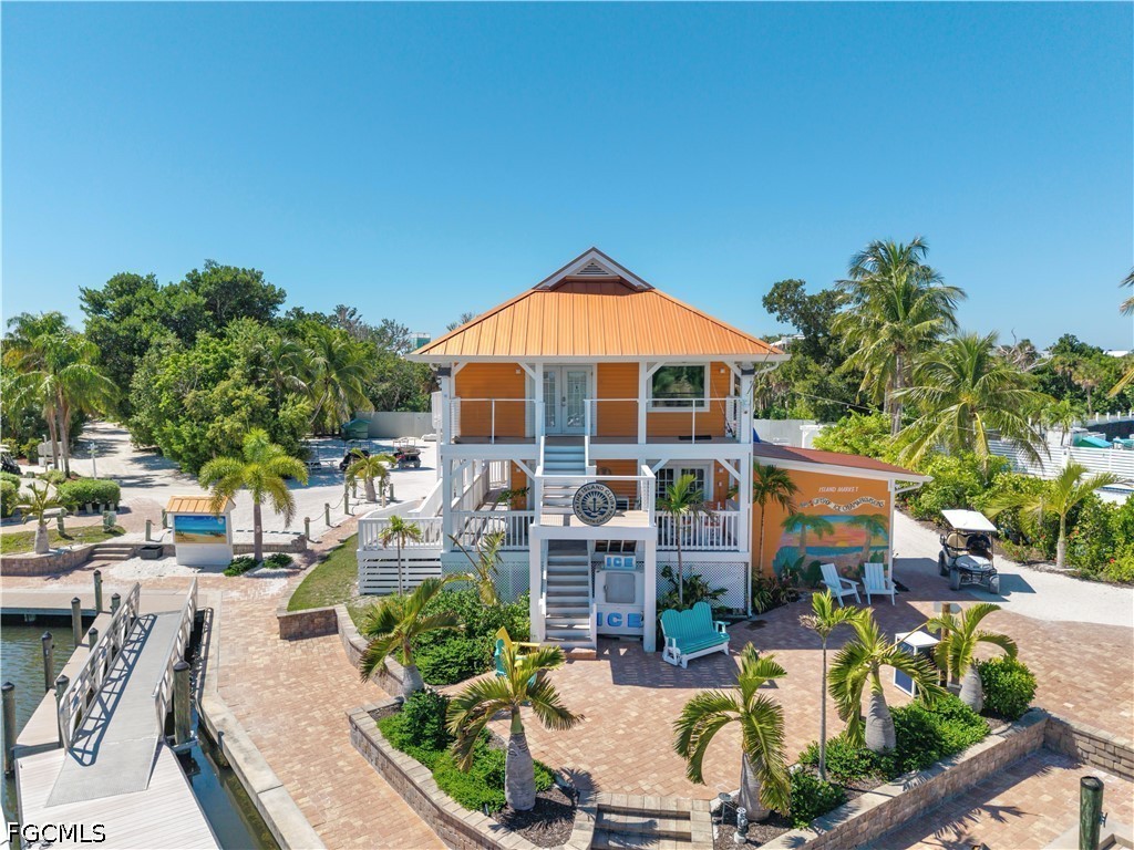 4560 Butterfly Shell DR