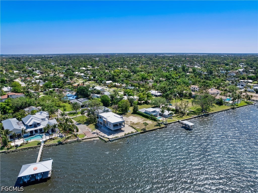 1204 Alhambra DR