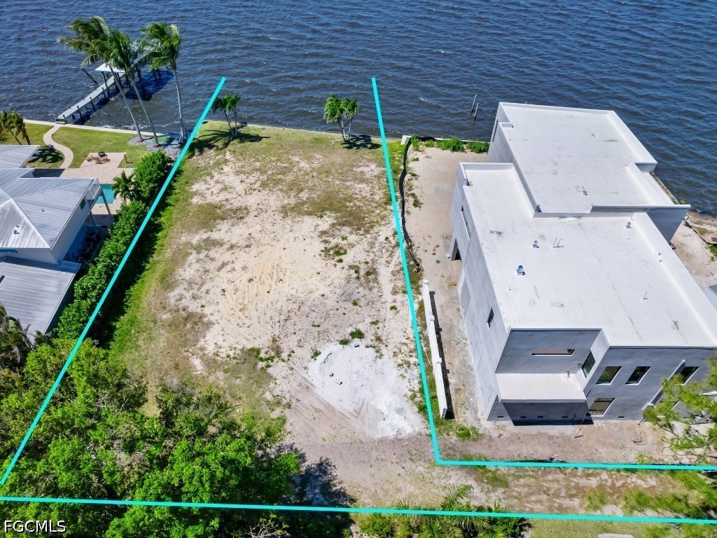 1204 Alhambra DR