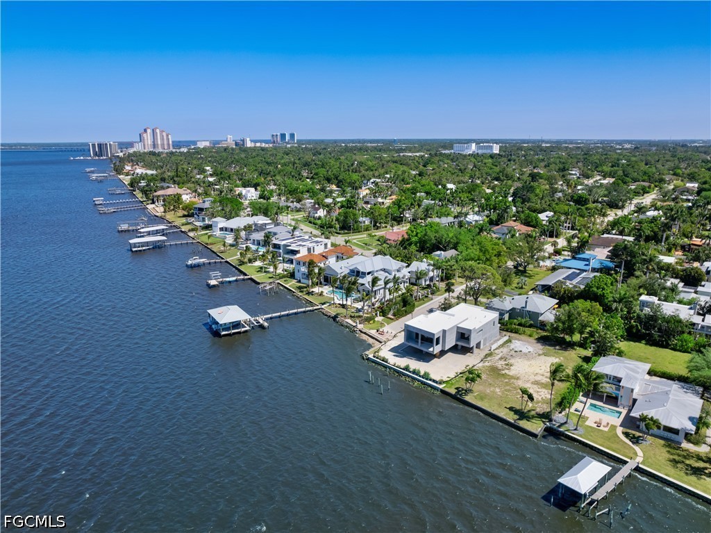 1204 Alhambra DR