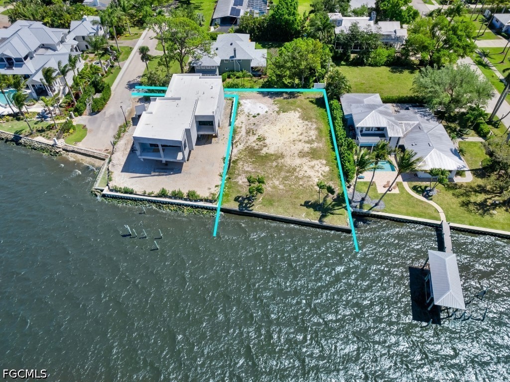 1204 Alhambra DR