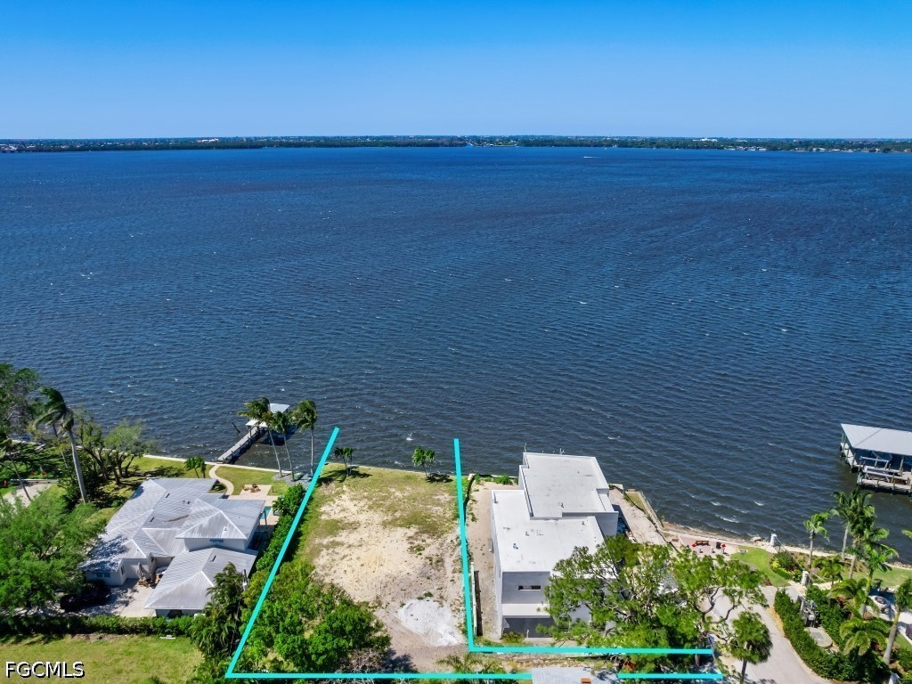 1204 Alhambra DR