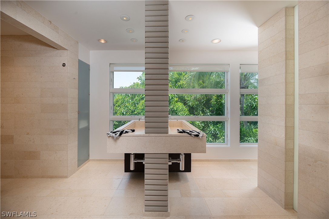 16512 Captiva DR