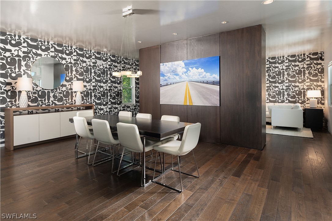 16512 Captiva DR