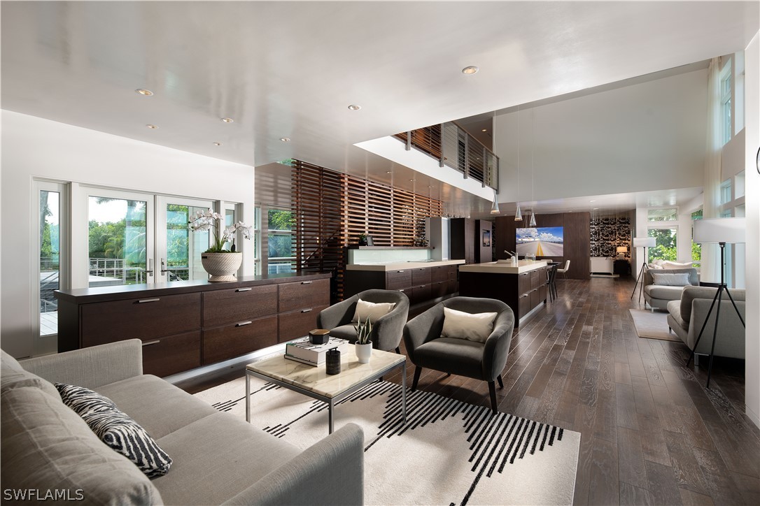 16512 Captiva DR