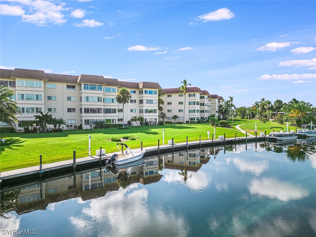 4289 Mariner WAY 409