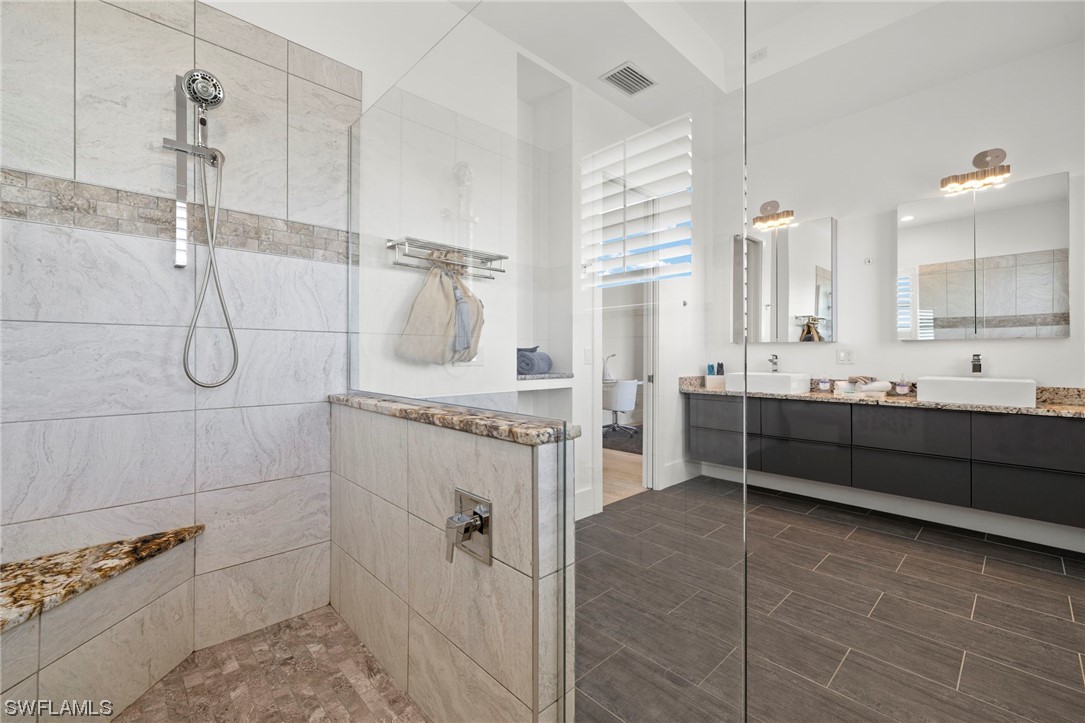 2416 SW 49th TER