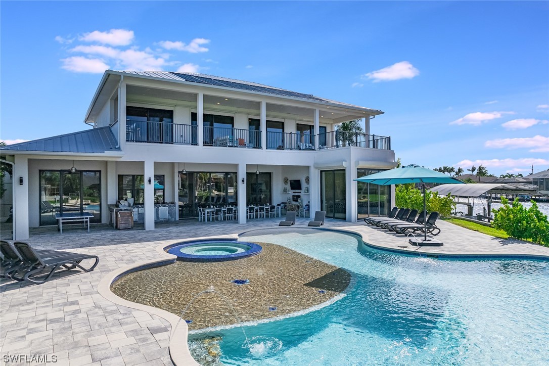 2416 SW 49th TER