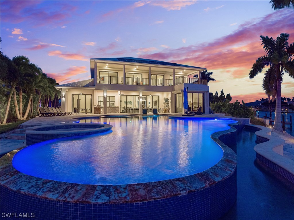 2416 SW 49th TER