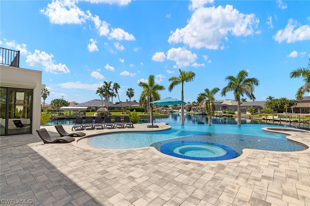 2416 SW 49th TER