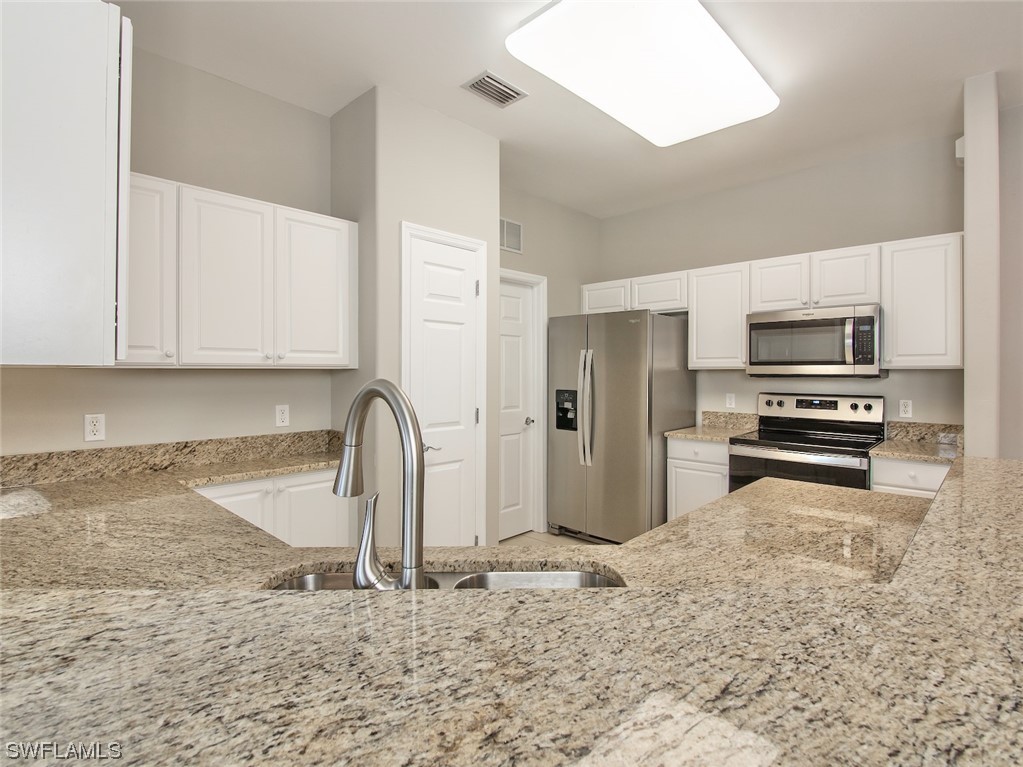 11711 Pasetto LN 202