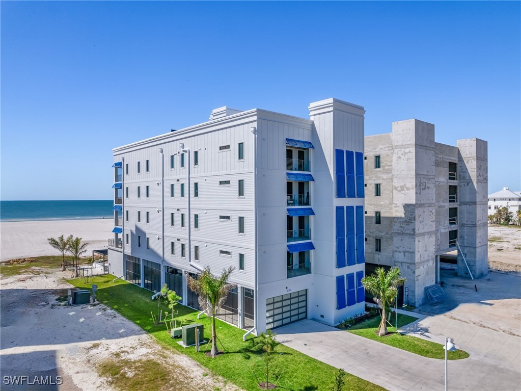 6230 Estero BLVD 402