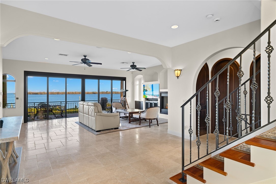 15557 Captiva DR