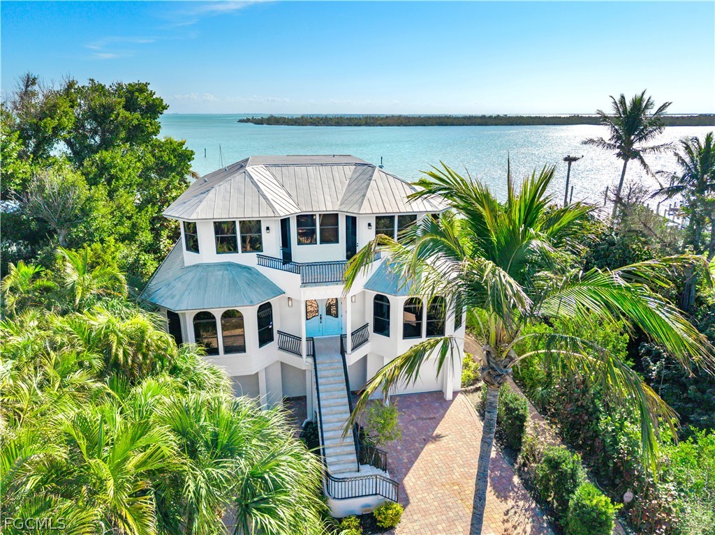 15557 Captiva DR