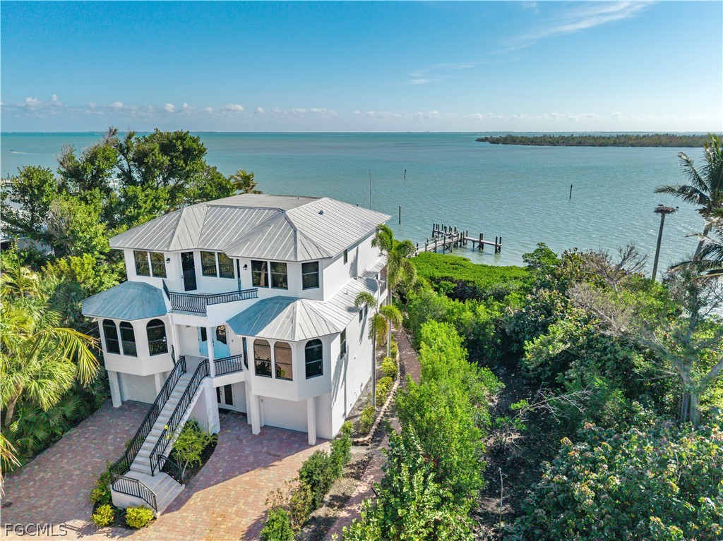 15557 Captiva DR