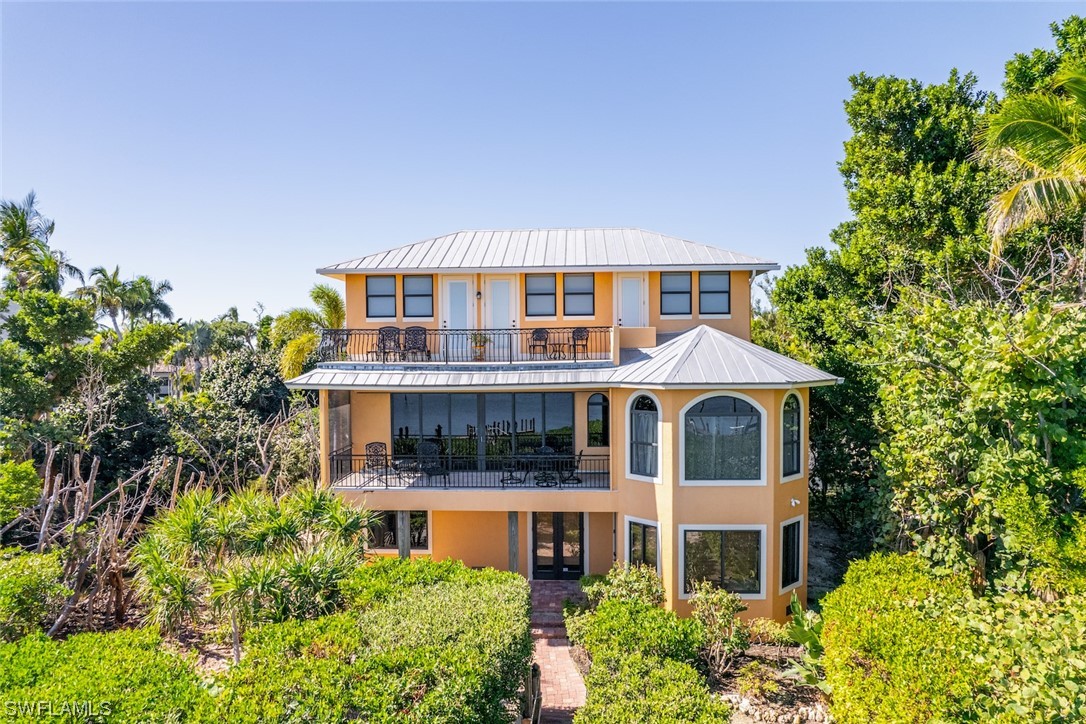 15557 Captiva DR