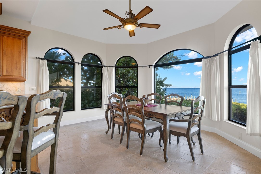 15557 Captiva DR