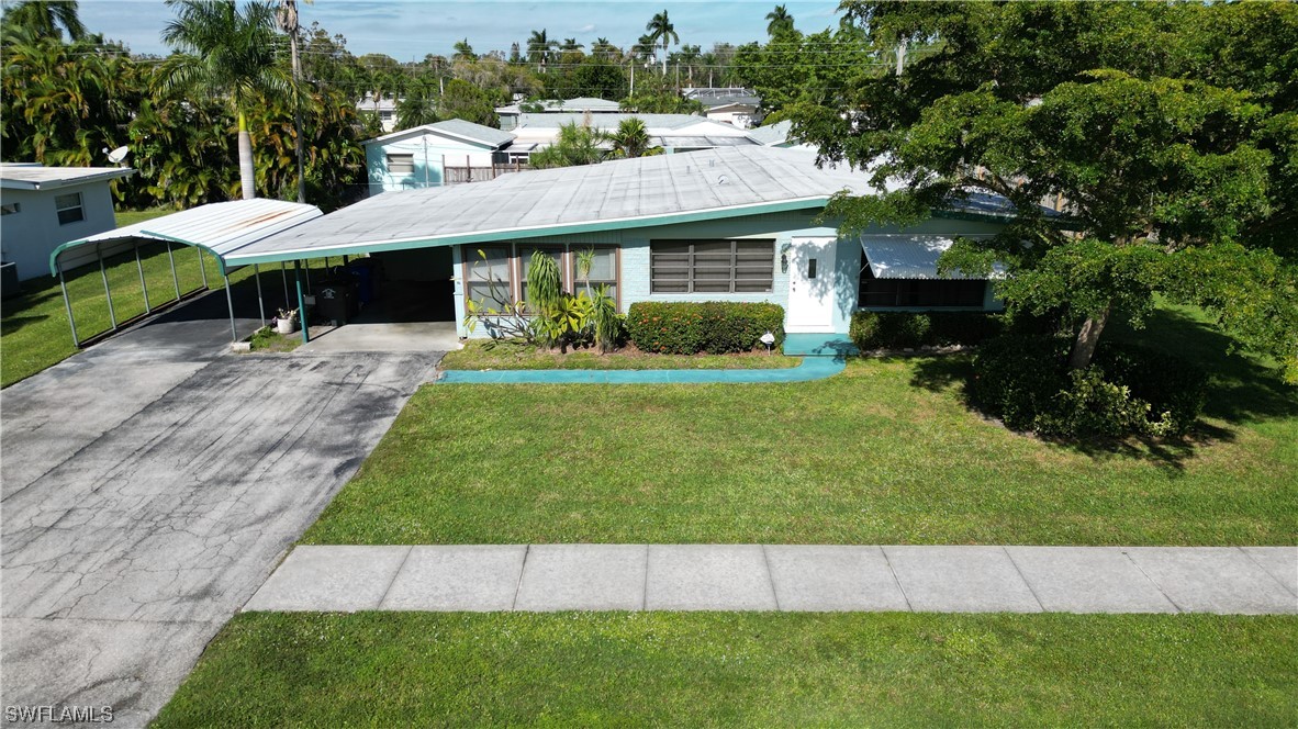 1533 Maravilla AVE