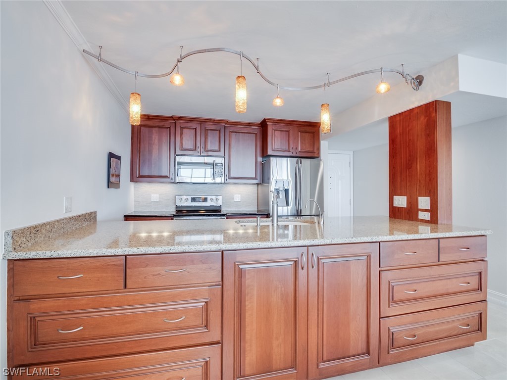 17080 Harbour Point DR 12B