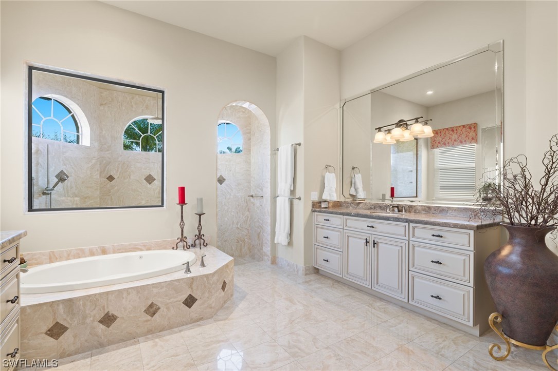 16939 Timberlakes DR