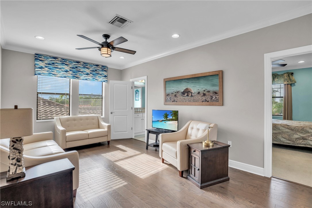 12767 Fairington WAY