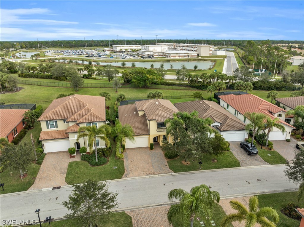 12767 Fairington WAY