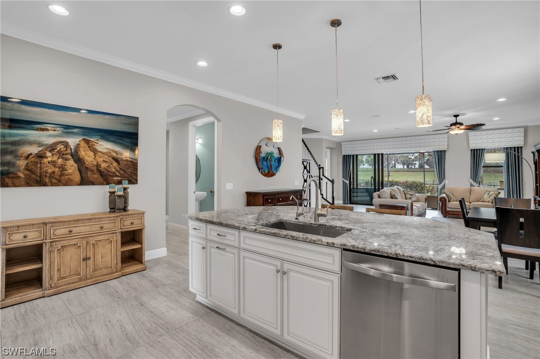 12767 Fairington WAY