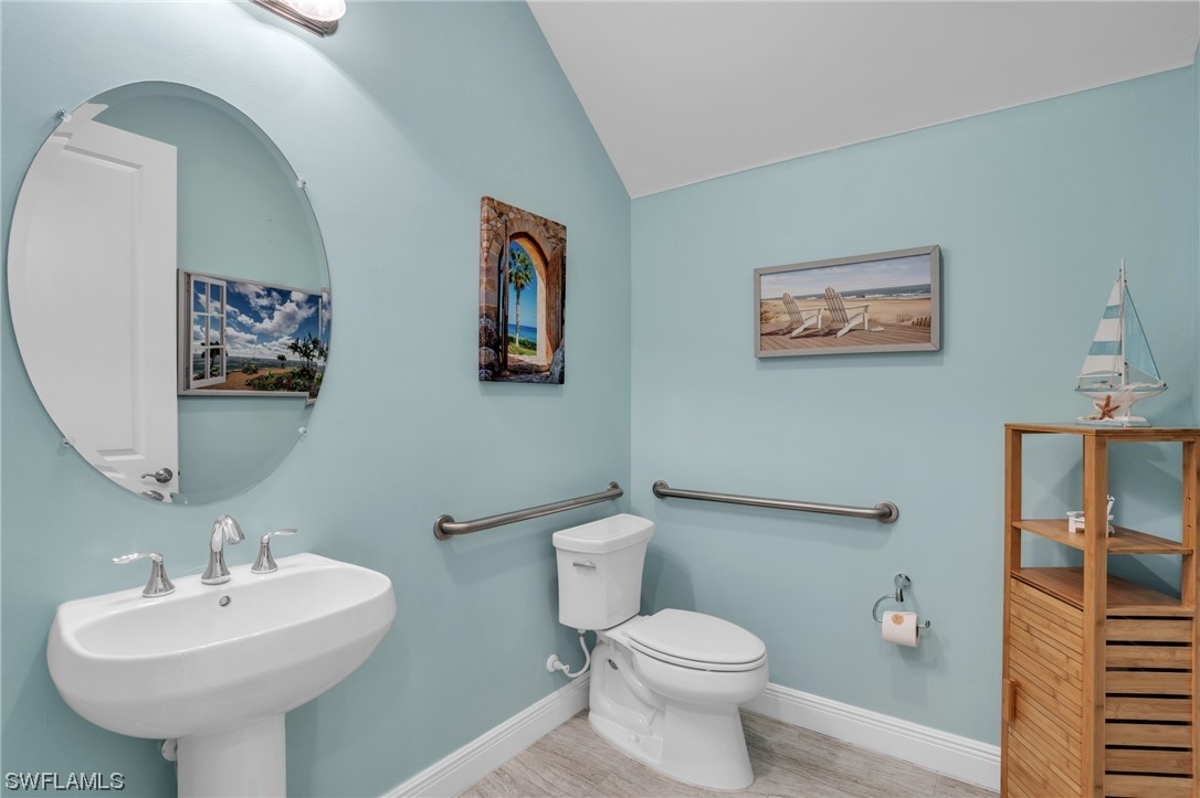12767 Fairington WAY