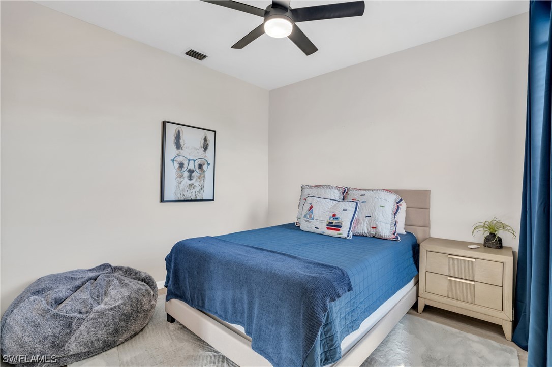 11251 Jacana CT 1904