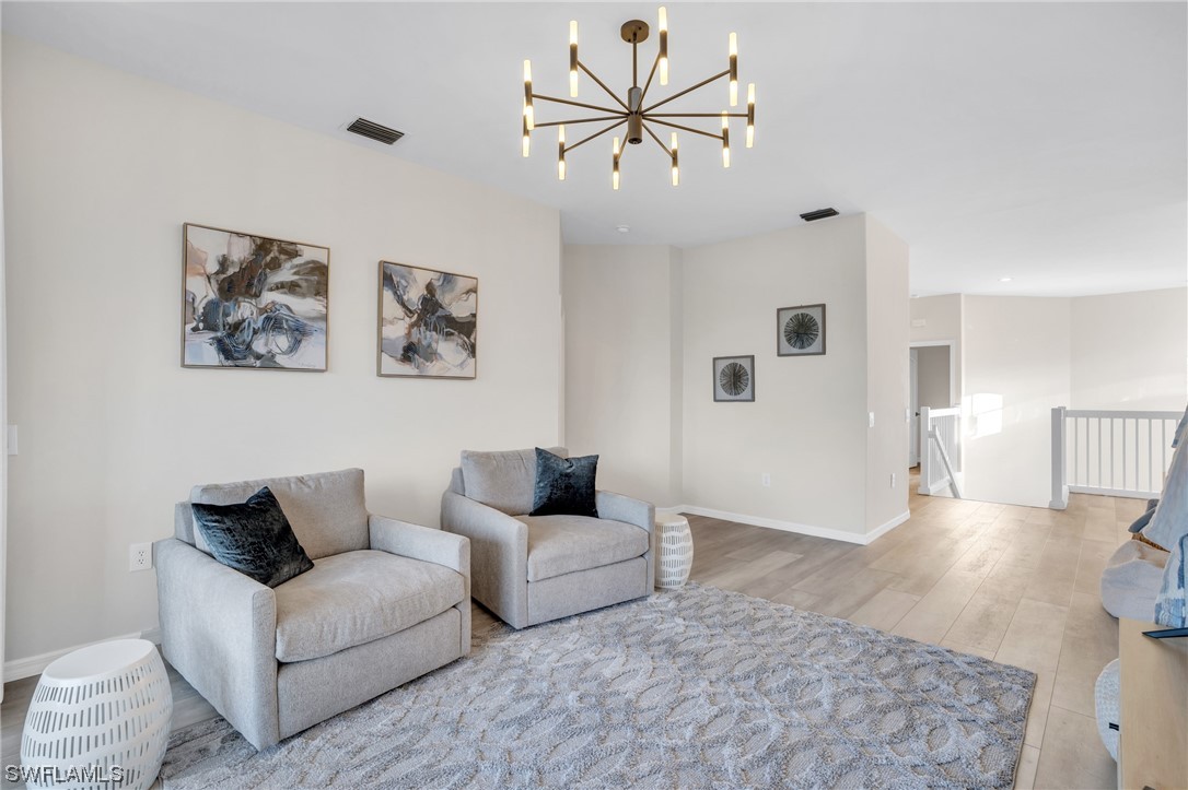 11251 Jacana CT 1904