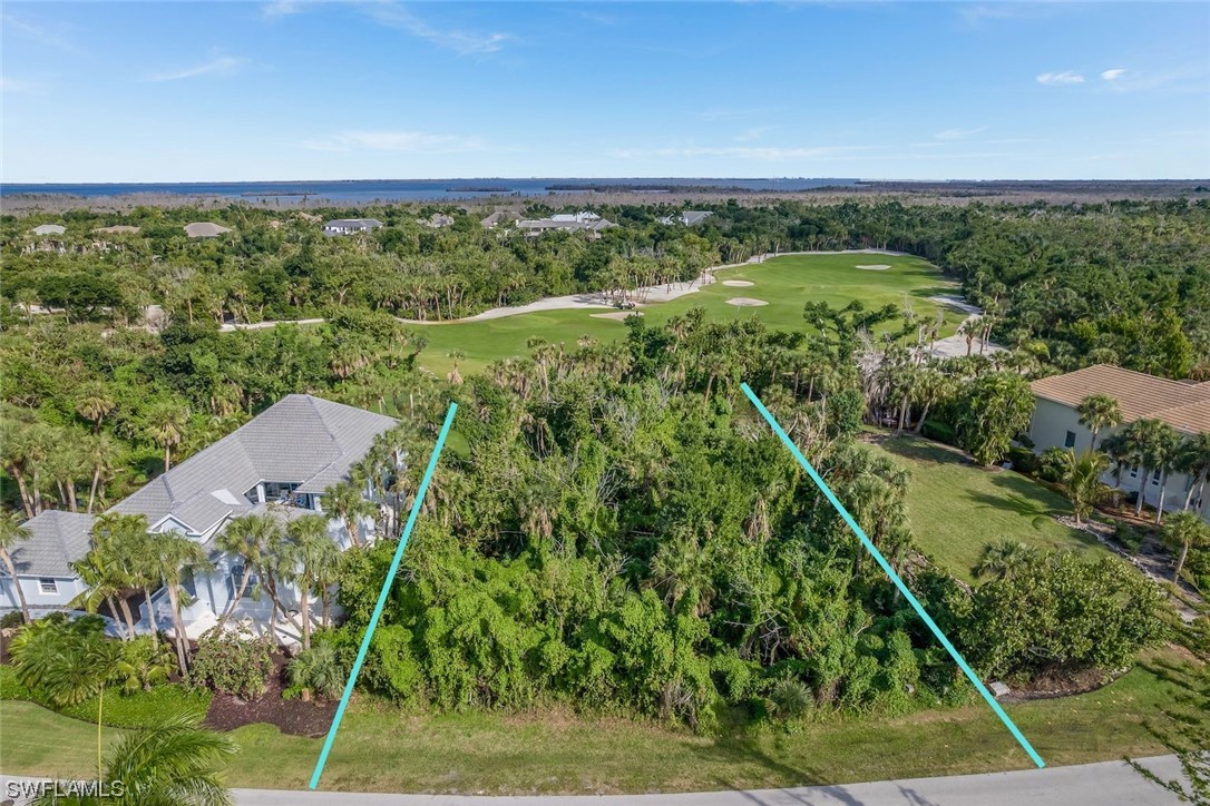 2438 Wulfert RD