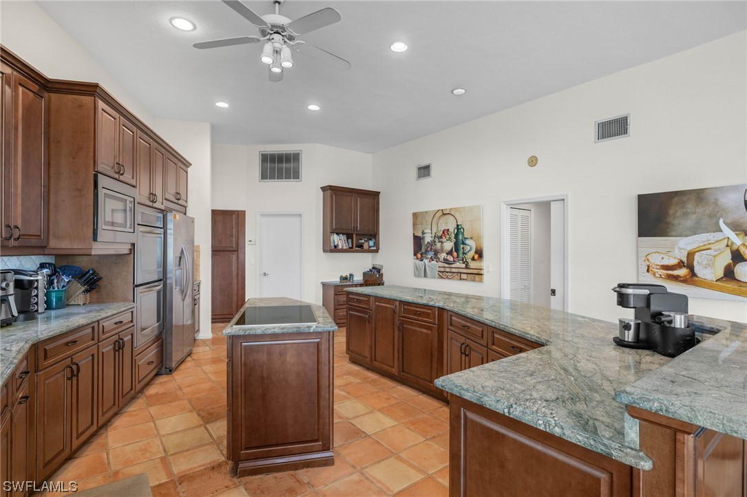 16929 Timberlakes DR