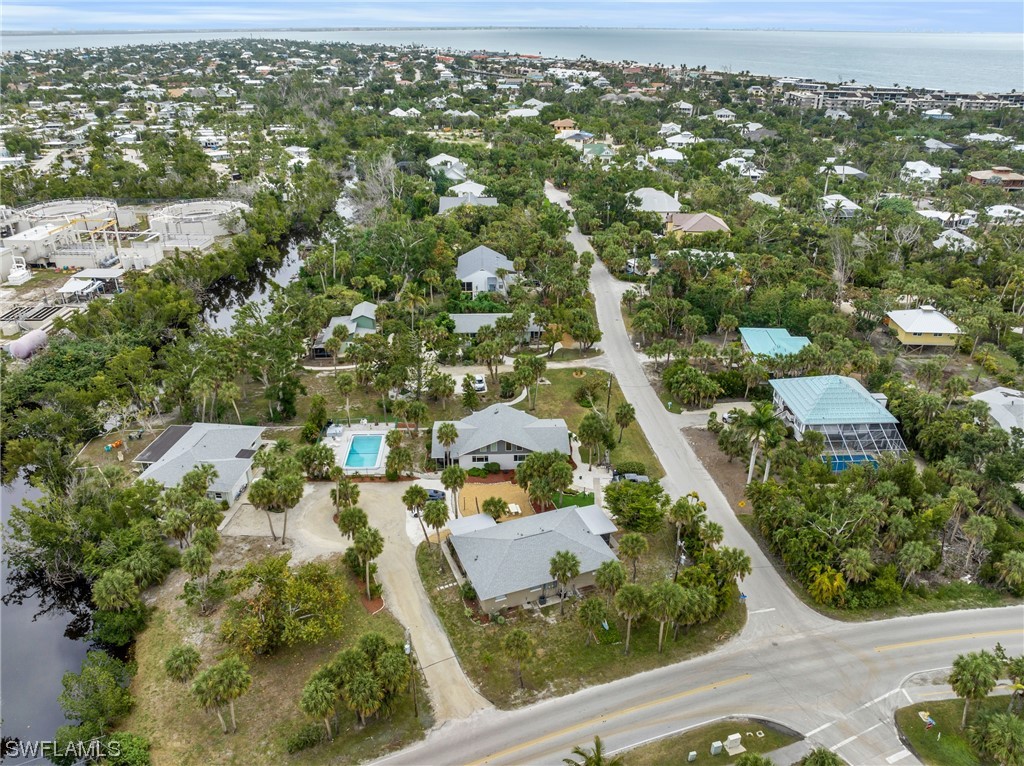 1220 Junonia ST B2