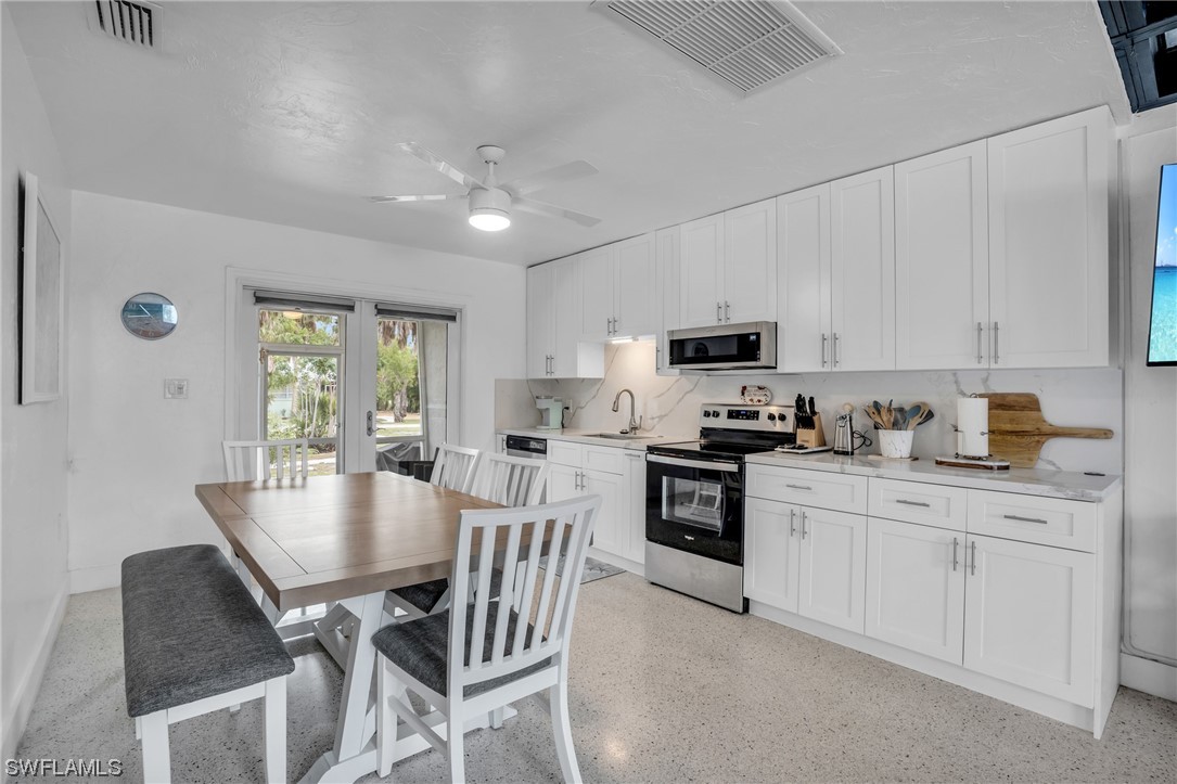 1220 Junonia ST B2