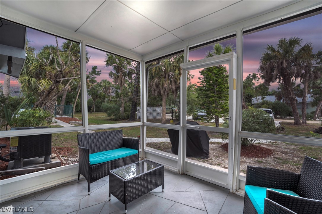 1220 Junonia ST B2