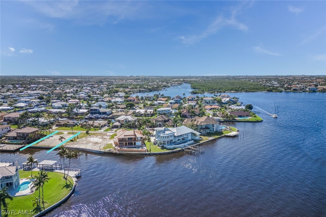 807 Cypress Lake CIR