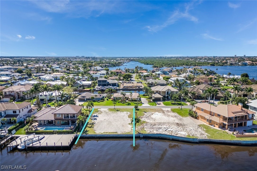 807 Cypress Lake CIR