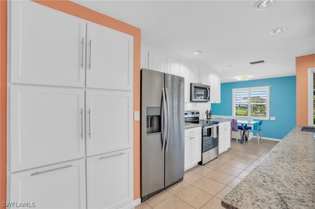 956 Wittman DR