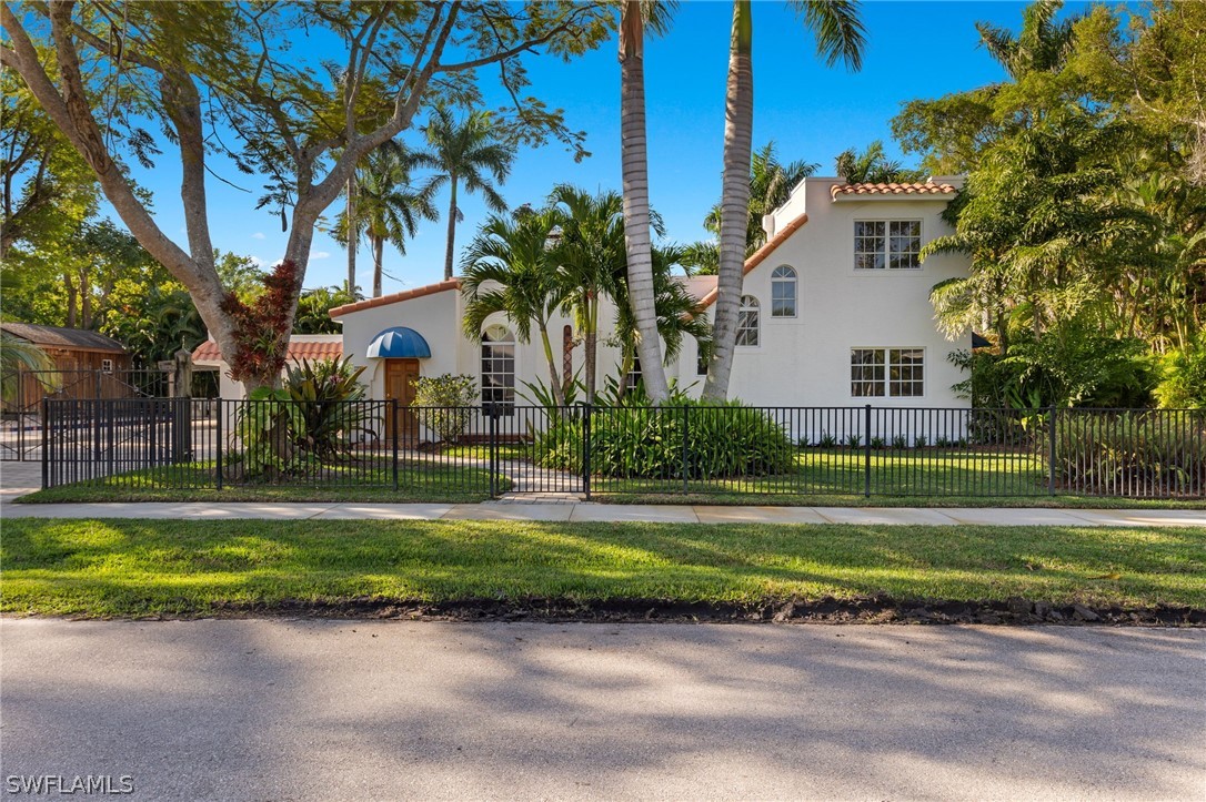 1326 Cordova AVE