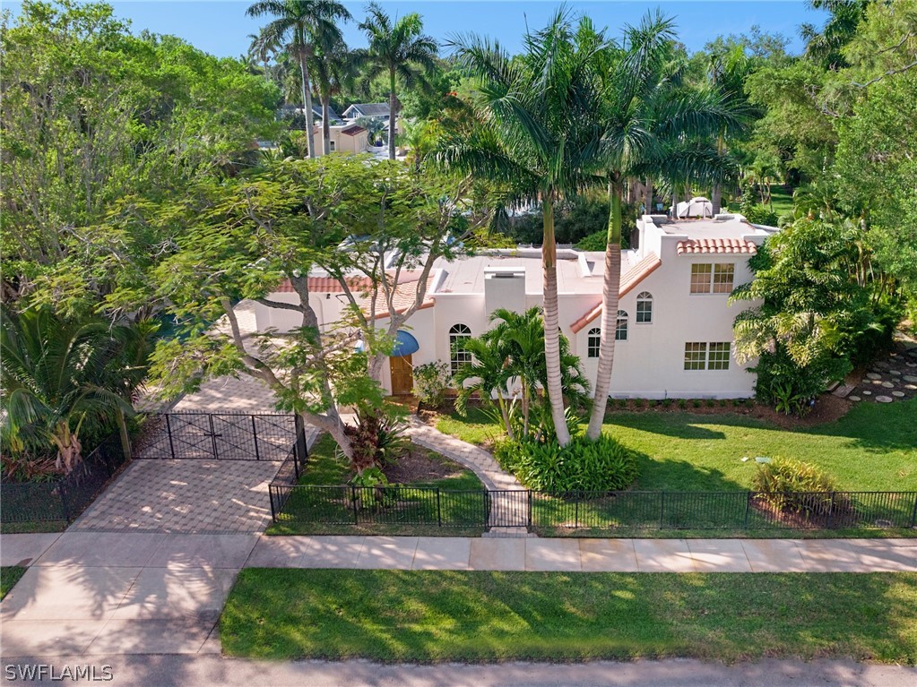 1326 Cordova AVE