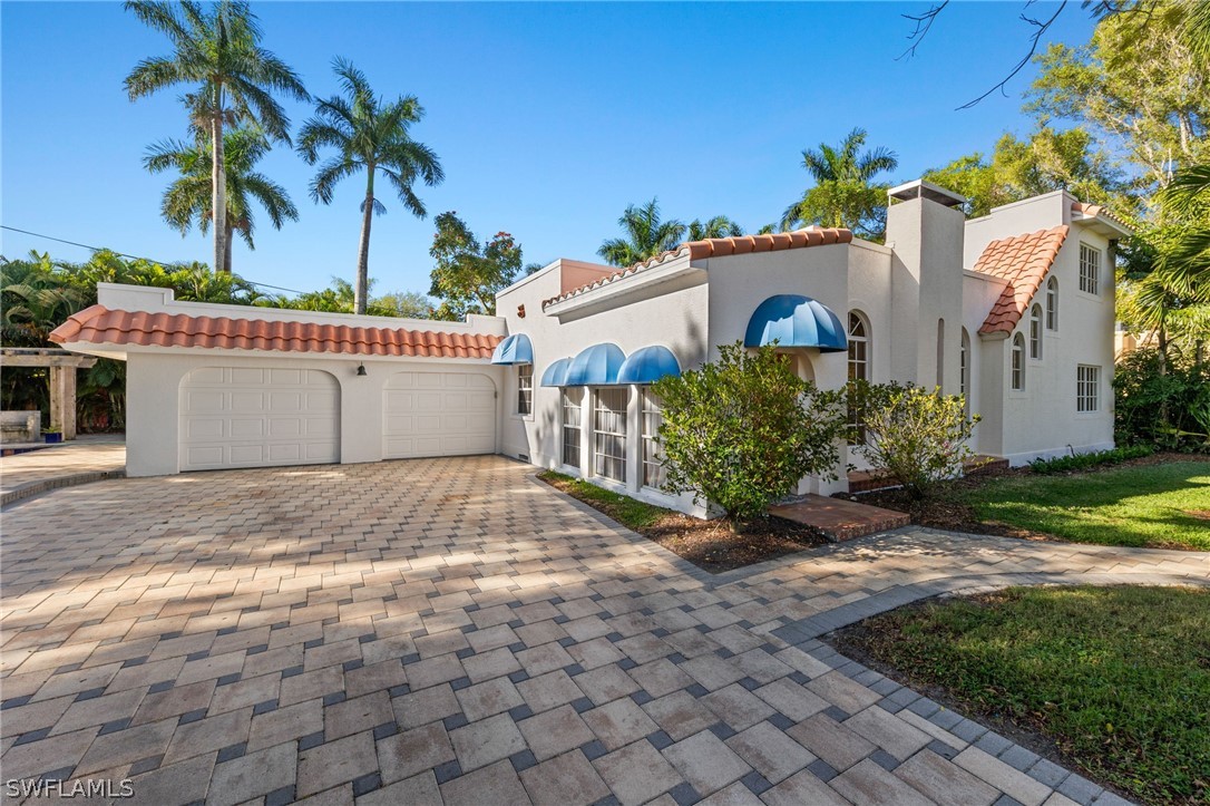 1326 Cordova AVE