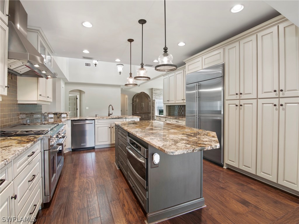 12300 Musket LN