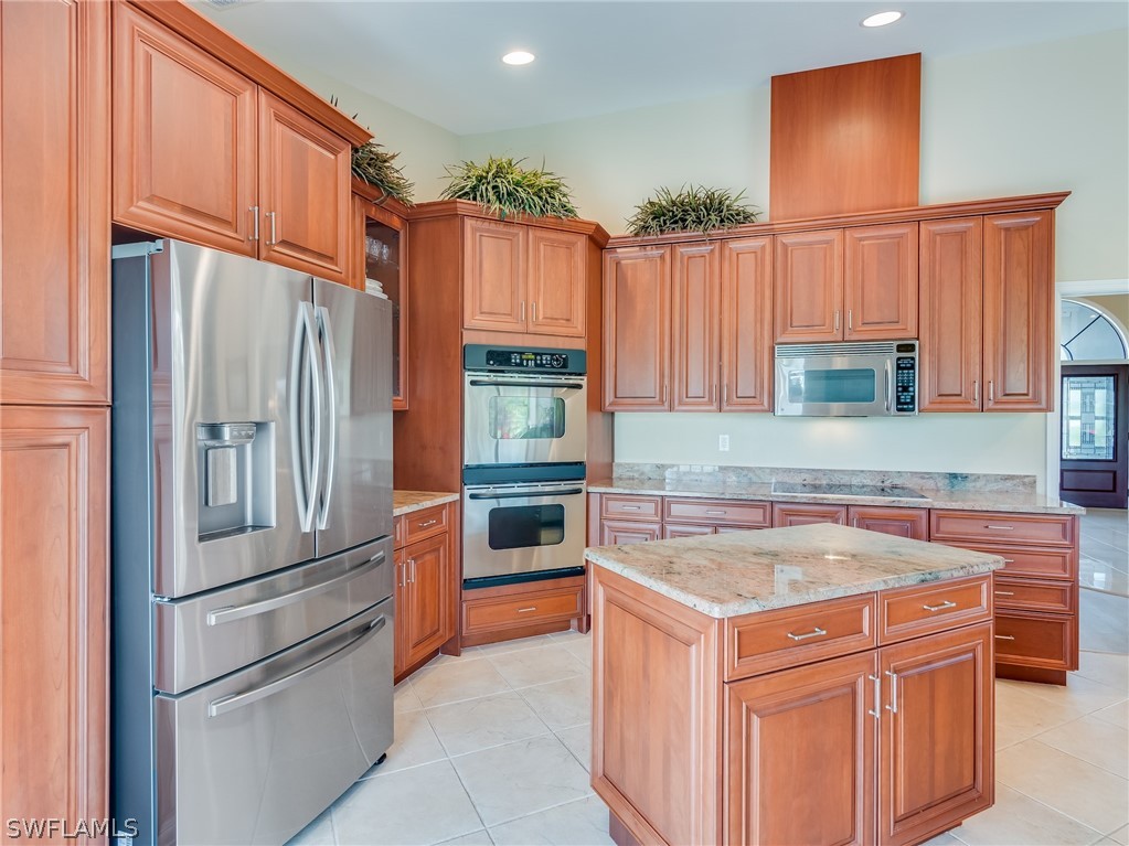 16998 Timberlakes DR