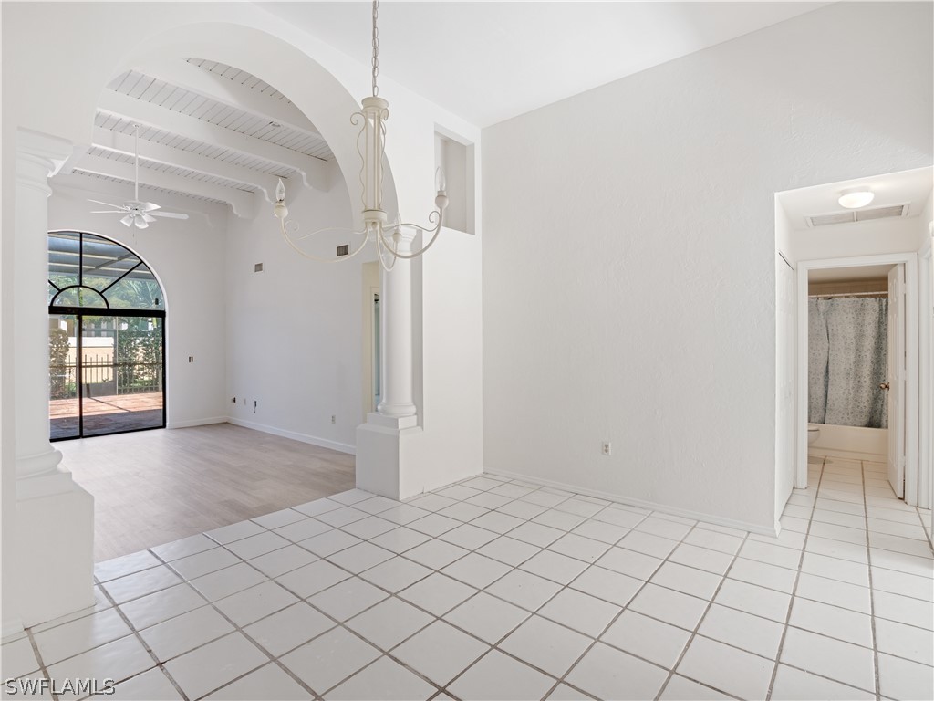 1437 Larkspur DR