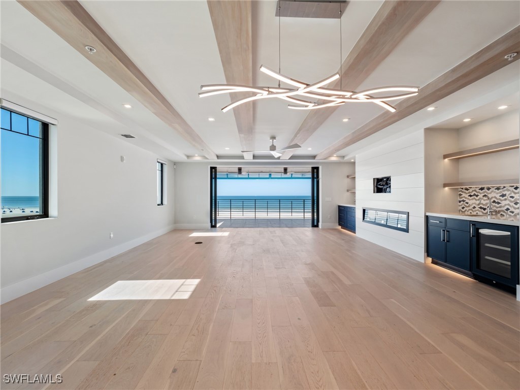 6230 Estero BLVD 301