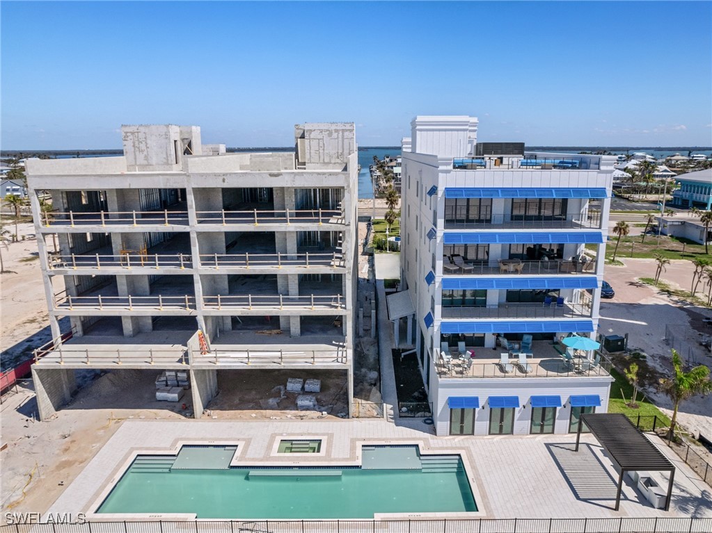 6230 Estero BLVD 301