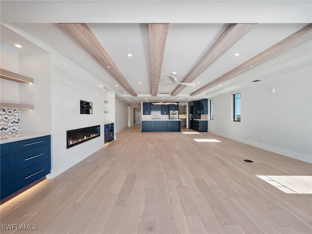 6230 Estero BLVD 301