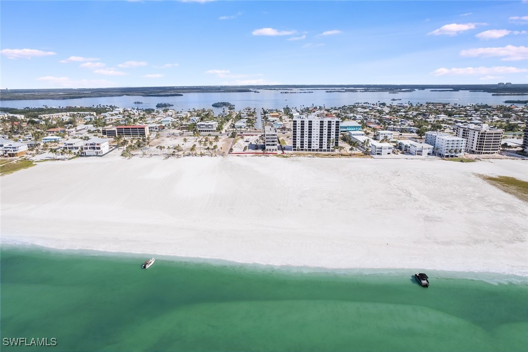 6230 Estero BLVD 401